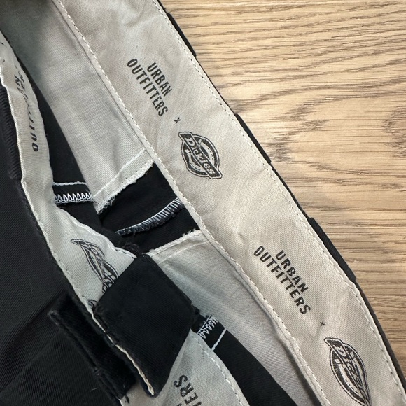 Dickies - Picture 2 of 3